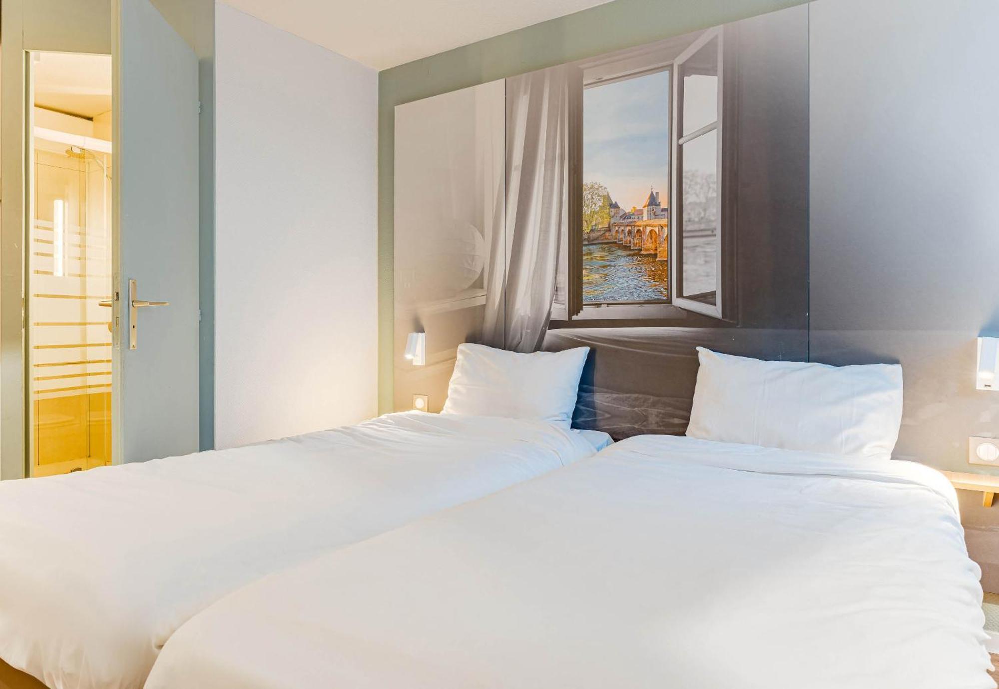 B&B Hotel ชาเตลโฮ ภายนอก รูปภาพ