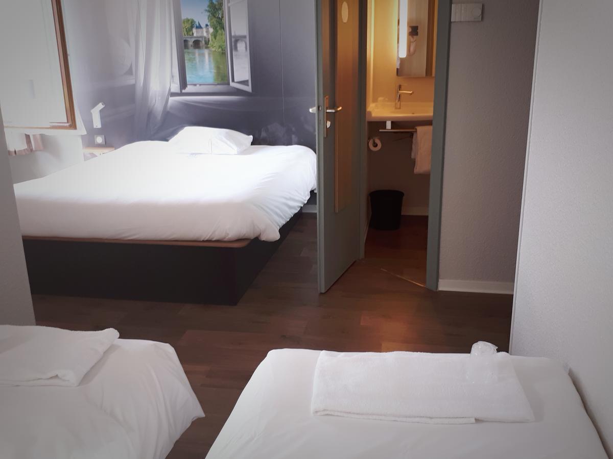 B&B Hotel ชาเตลโฮ ภายนอก รูปภาพ