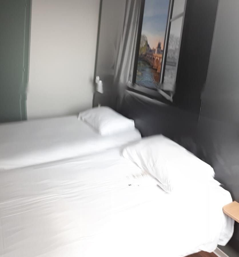 B&B Hotel ชาเตลโฮ ภายนอก รูปภาพ