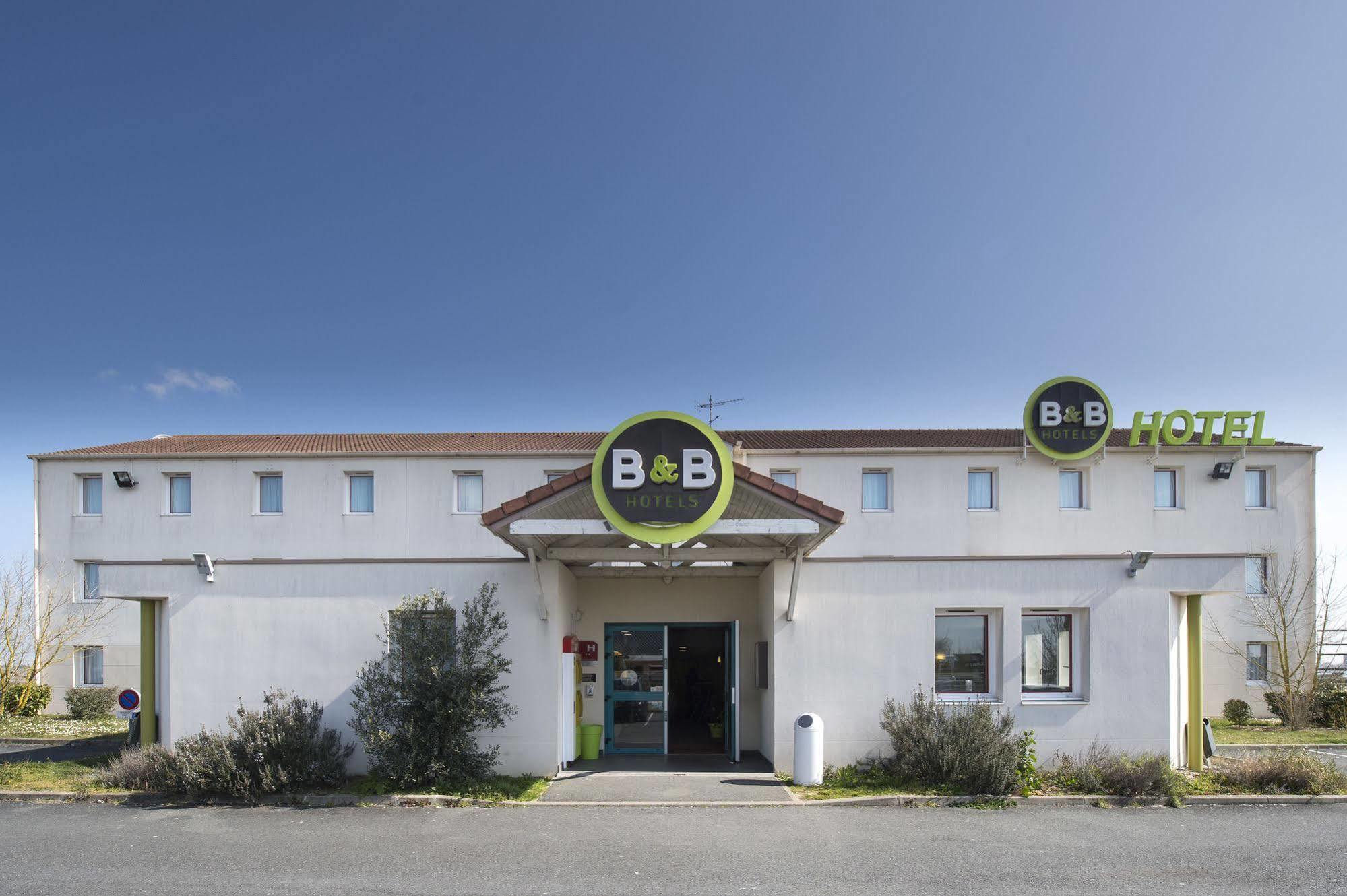 B&B Hotel ชาเตลโฮ ภายนอก รูปภาพ